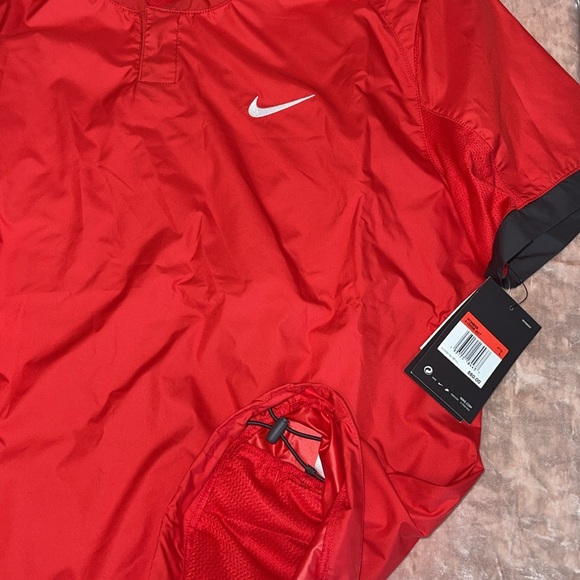 Nike Women's Short-Sleeve Softball Windshirt - Picture 4 of 9